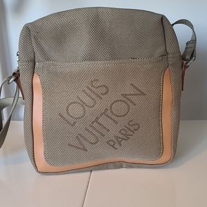 Louis Vuitton  cross body bag